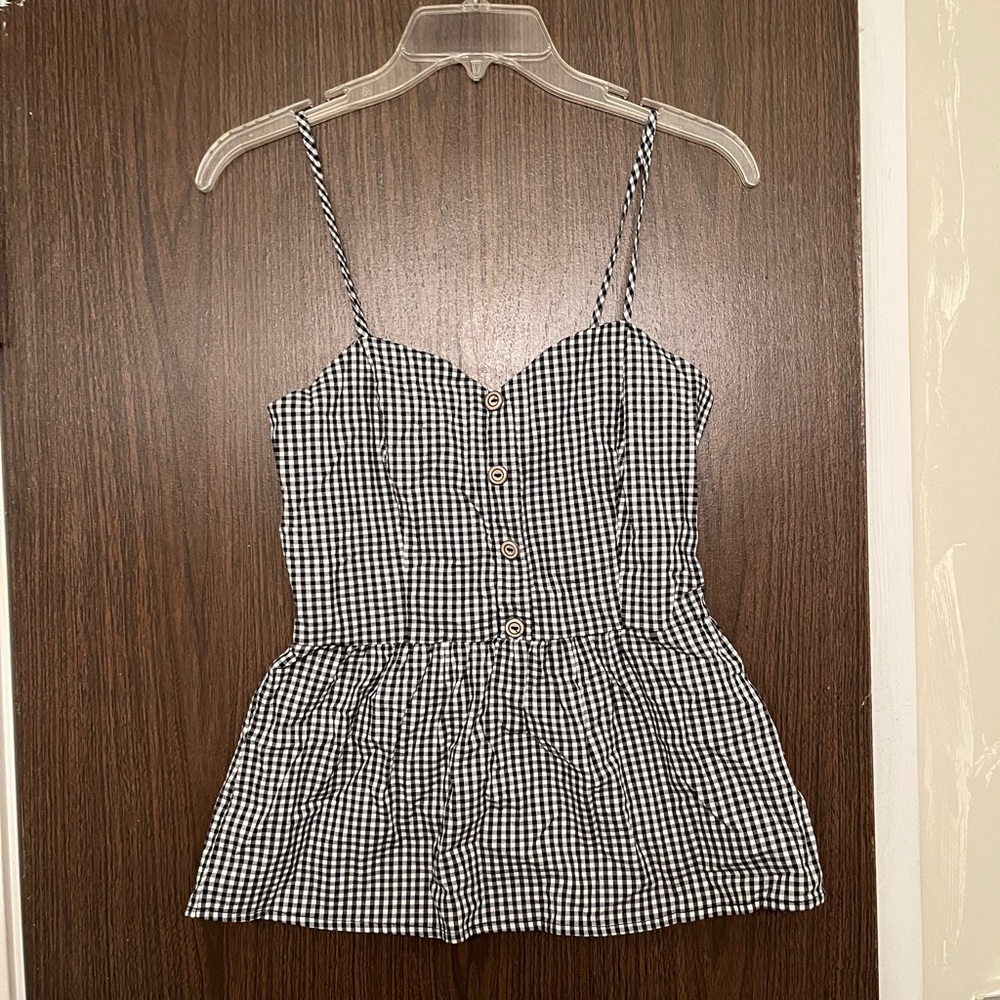 Checkered sweetheart peplum tank top